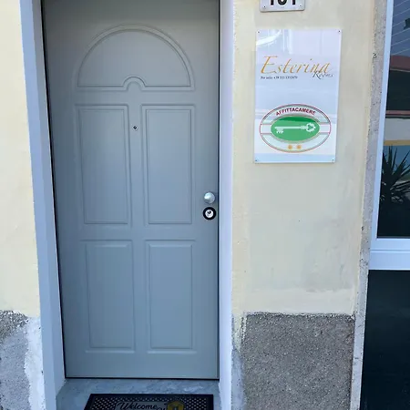 Casa de hóspedes Esterina 3*